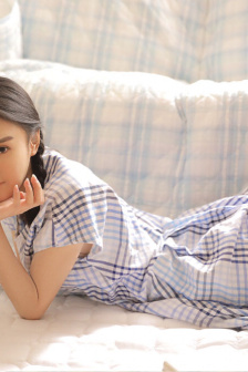 矿桥爸爸和女儿体检