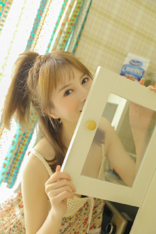 超级YIN荡的高中女学生H
